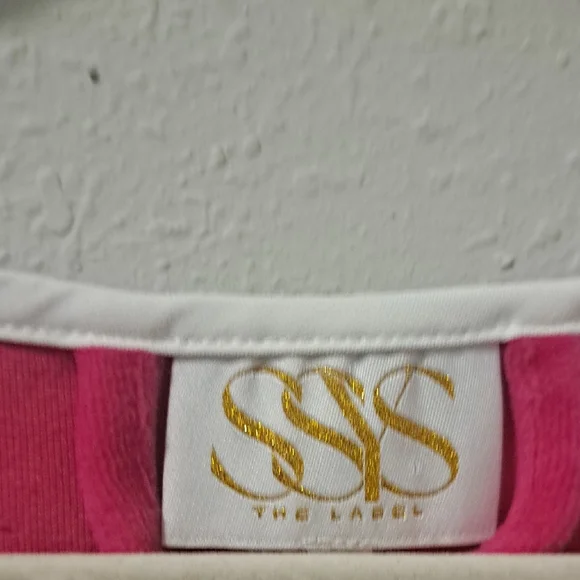 Get Ready With Me! Zip-Up Dress with White Trim - Picture 2 of 3